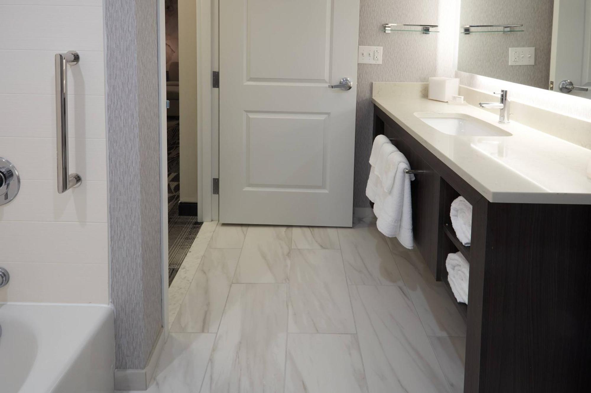 Residence Inn Richmond Midtown/Glenside Dumbarton Esterno foto